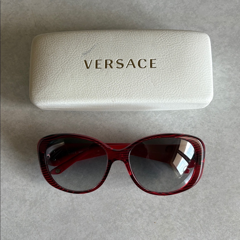 Versace Red Wave Sunglasses Model 4221
